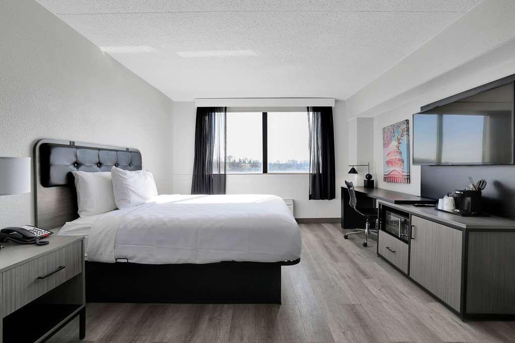 La Quinta Dc Hotel *